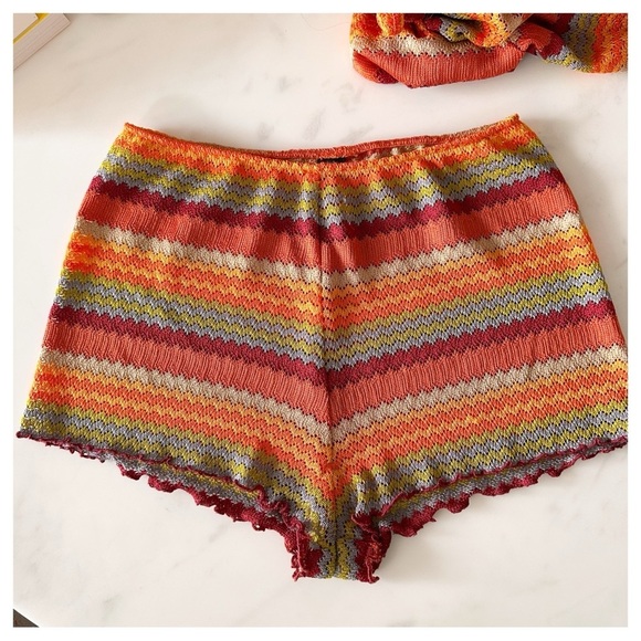 NWOT Only Hearts Kingston Daisy shorts